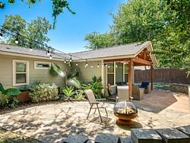 1504 Westmoor Dr, Austin in Austin, TX (Photo 4 of 4)