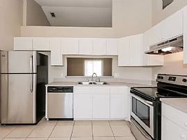 8190 Westmont Terrace Dr, Lakeland, Fl 33810 in Lakeland, FL (Photo 3 of 7)