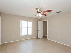 8190 Westmont Terrace Dr, Lakeland, Fl 33810 in Lakeland, FL (Photo 4 of 7)