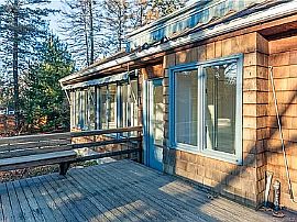 464 Tanner Marsh Rd, Guilford, Ct 06437 in Guilford, CT (Photo 5 of 10)