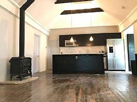 140 2nd St, Rent Is $500 and Also The Deposit Is $500 in Fort Collins, CO (Photo 2 of 6)