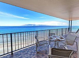 Oceanfront 2br Condo, Pool, Gym and Spa in Lahaina, HI (Photo 11 of 12)