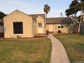 1024 Main St, Huntington Beach in Huntington Beach, CA