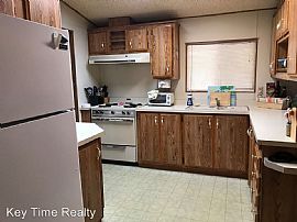 863 Brill Dr, Bullhead City, Az 86442 in Bullhead City, AZ (Photo 5 of 10)