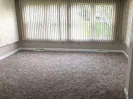 109 E Smith St, Bridgeport, Wv 26330 in Bridgeport, WV (Photo 6 of 7)