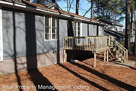1053 Thompson Rd, Alabaster, Al 35007 in Alabaster, AL (Photo 2 of 9)