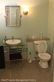 1053 Thompson Rd, Alabaster, Al 35007 in Alabaster, AL (Photo 4 of 9)