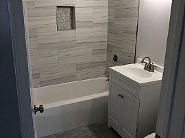  81 Hart St, Berlin, Ct 06037 in Berlin, CT (Photo 4 of 7)