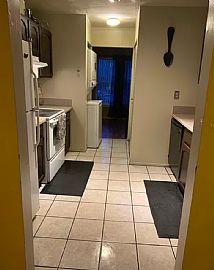 524 Peacock Dr, Landover, Md 20785 in Hyattsville, MD (Photo 3 of 9)