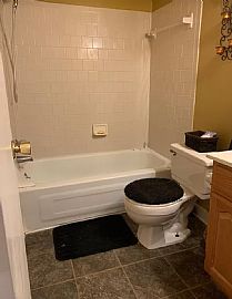 524 Peacock Dr, Landover, Md 20785 in Hyattsville, MD (Photo 4 of 9)