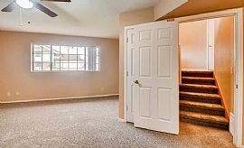 1040 N Palm St, Gilbert, Az 85234 in Gilbert, AZ (Photo 3 of 4)