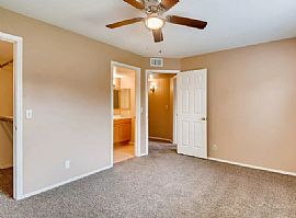 1040 N Palm St, Gilbert, Az 85234 in Gilbert, AZ (Photo 4 of 4)