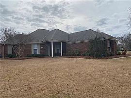 9501 Helmsley Cir, Montgomery, Al 36117 in Montgomery, AL