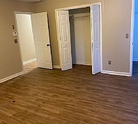 65 Upper Hembree Rd, Rent Is $500 and Also The Deposit Is $500 in Roswell, GA (Photo 6 of 8)