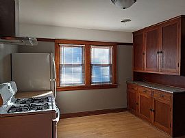  2443 N 65th St, Wauwatosa, Wi 53213 in Wauwatosa, WI (Photo 3 of 7)