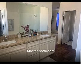 4 Bedroom in Mesa, AZ (Photo 6 of 12)