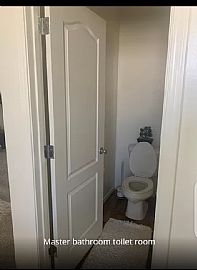 4 Bedroom in Mesa, AZ (Photo 8 of 12)