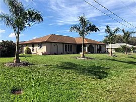 1410 Se 30th Ter, Cape Coral, Fl 33904 in Cape Coral, FL