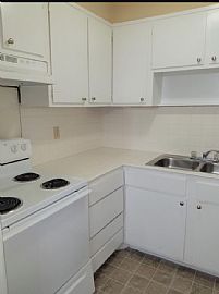 555 S Mcdonough St, Montg in Montgomery, AL (Photo 2 of 5)