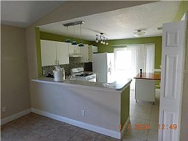 326 Rollins Dr, Davenport, Fl 33837 in Davenport, FL (Photo 7 of 12)