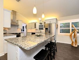 17723 Carver Ave, Jupiter in Jupiter, FL (Photo 2 of 4)