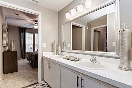 Huntington at King Farm  in Rockville, MD (Photo 5 of 9)