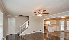 Beautiful 3 Bedroom Property in Conyers in Conyers, GA (Photo 10 of 11)