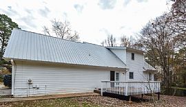 Beautiful 3 Bedroom Property in Conyers in Conyers, GA (Photo 2 of 11)