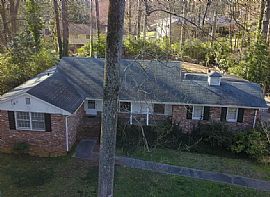 2429 Dodson Dr, East Point, Ga 30344 Rent $750 and Dep $750 in East Point, GA