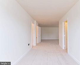 Townhouse For Rent in Woodbridge, VA (Photo 6 of 12)