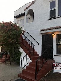 Apartment For Rent  in Los Angeles, CA (Photo 2 of 8)