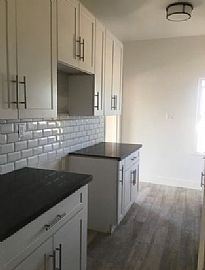 Apartment For Rent  in Los Angeles, CA (Photo 8 of 8)