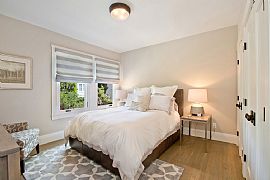 Gorgeous, Beautifully Styled Marina 3 Br, 2 Ba Condo in San Francisco, CA (Photo 7 of 12)