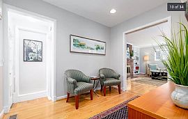 Stunning Mid Century Modern in Turnkey Condition in Washington, DC (Photo 4 of 7)