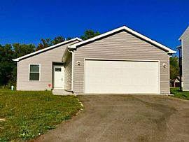 Comfortable 4 Bedrooms 2 Bathrooms in Indianapolis, IN