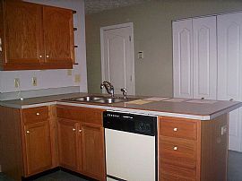 Apartment For Rentrent  in Boardman, OH (Photo 5 of 11)