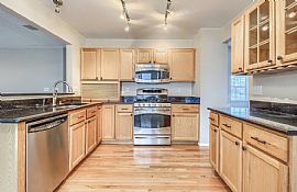 3 ½ Bath Home in Beautiful Colorado Springs!  in Colorado Springs, CO (Photo 5 of 12)