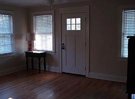 2173 College St, Montgomery, Al 36106 in Montgomery, AL (Photo 3 of 9)