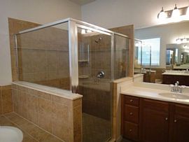 Beautiful Home on Private Preserve View Lot For Rent to Long Te in Bradenton, FL (Photo 2 of 6)