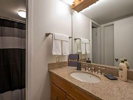 Charming 2bed Room and 2bathroom in Snowmass Village, CO (Photo 4 of 7)