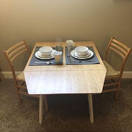 A Cozy Studio in An Older Bungalow Style House with Classic Cha in Portland, OR (Photo 5 of 5)