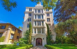 1360 N Crescent Heights Boulevard, 3-Bedroom Unit, 1360 N Cresc in Los Altos, CA