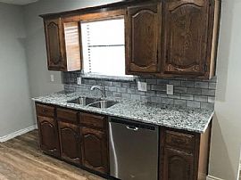 103 Highcrest Ln, Rockwall in Rockwall, TX (Photo 2 of 5)