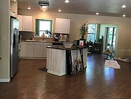 7712 3rd Ave W, Bradenton, Fl 34209 The Rent Is $600 in Bradenton, FL (Photo 2 of 4)