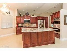 4 Bedroom and 2 Bathroom For Rent in Hollywood, FL (Photo 10 of 10)