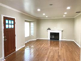 530 N Shelton St, Burbank in Burbank, CA (Photo 2 of 5)