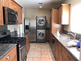 530 N Shelton St, Burbank in Burbank, CA (Photo 5 of 5)