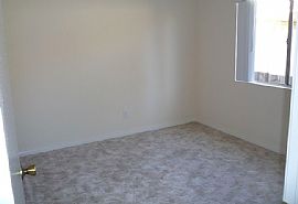 House For Rent in San Diego, CA (Photo 5 of 8)