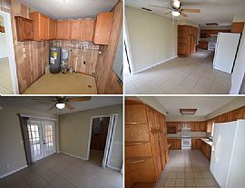 1512 Neptune Dr,The Rent Is $650 and Deposit $650 in Lakeland, FL (Photo 4 of 7)
