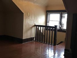 Saranac Ave, Pittsburgh, Pa 15216 Ready to Move In in Pittsburgh, PA (Photo 6 of 10)